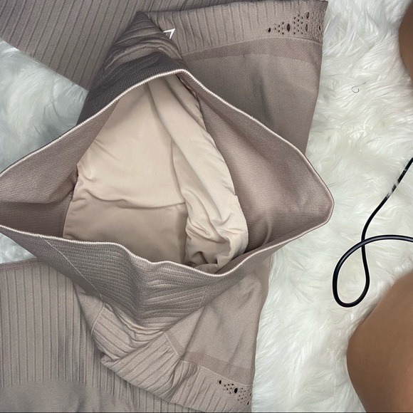 Gymshark Energy+ Seamless Cropped Gym Tights NWOT - Picture 7 of 9